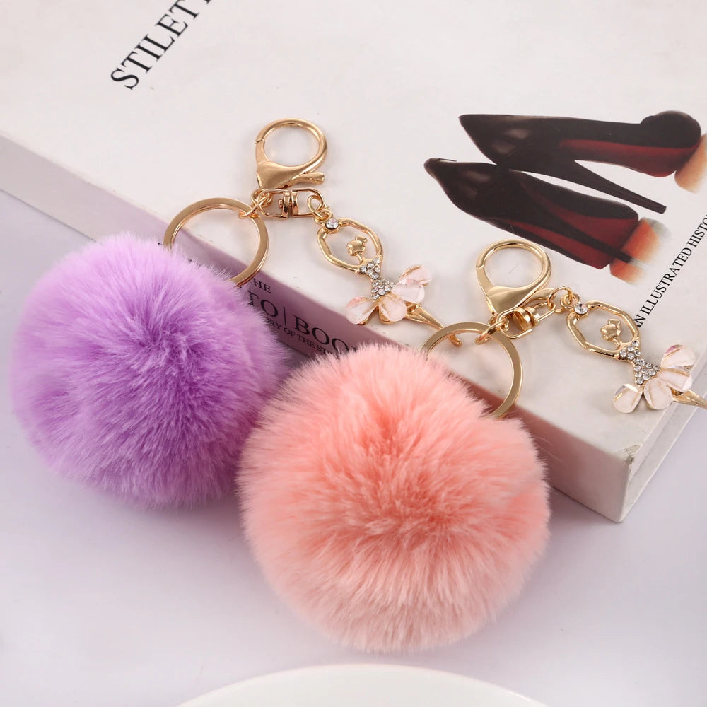 Chaveiro Bailarina com Strass e Pompom - foto 2 - Bedance