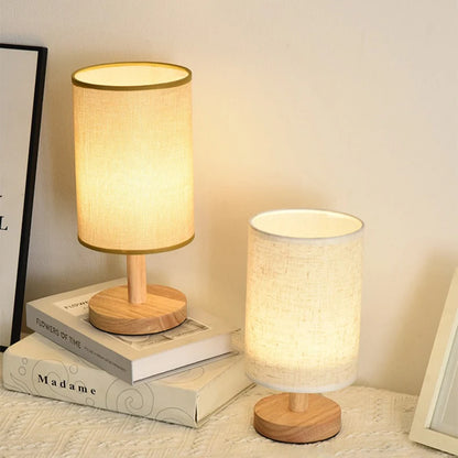 Luminária de Mesa com Base de Bambu e Cúpula de Linho - foto 4 - Bedance