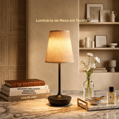 Luminária de Mesa Recarregável com Cúpula de Tecido - Bedance