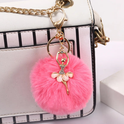 Chaveiro Bailarina com Strass e Pompom - foto 5 - Bedance