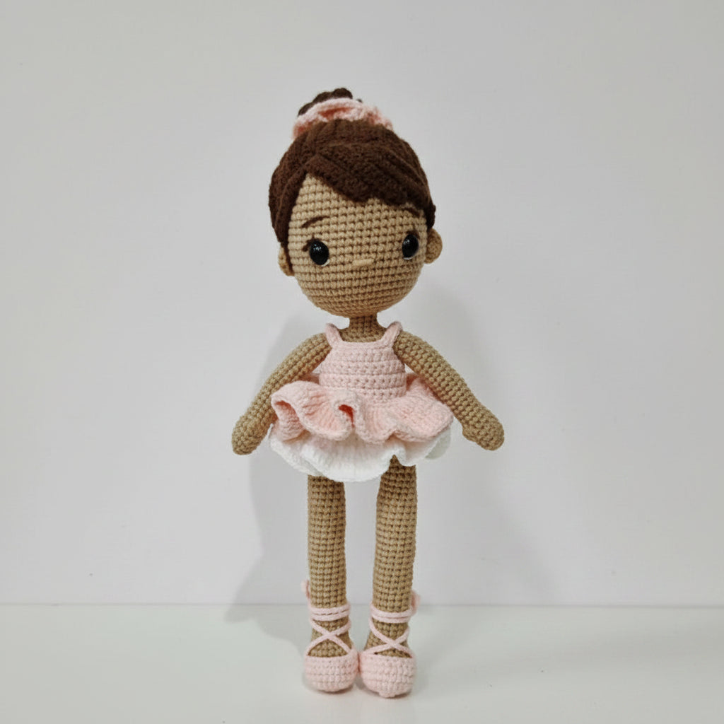 boneca de crochê