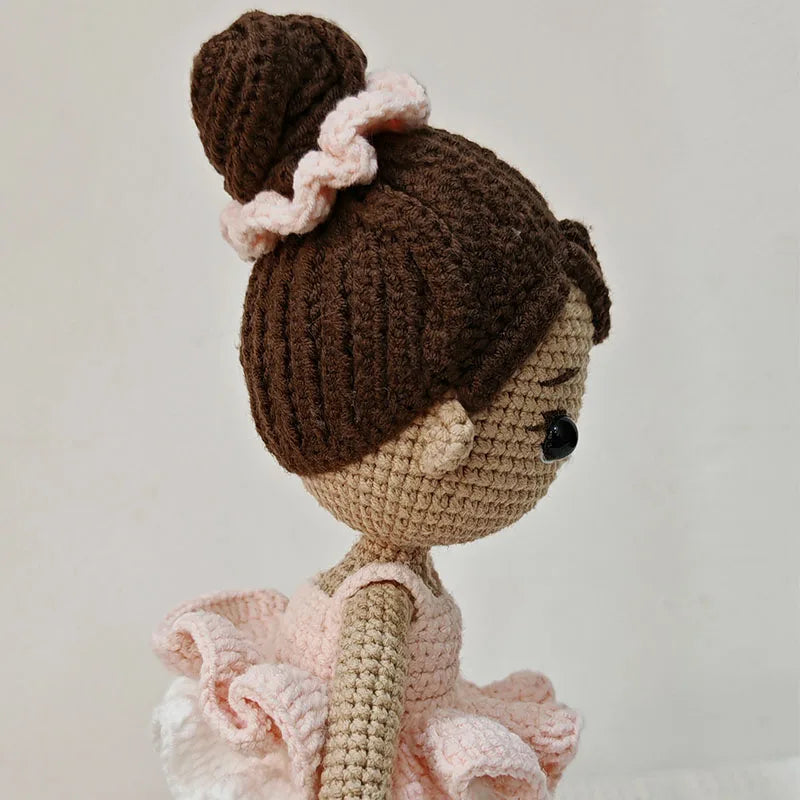 boneca de crochê