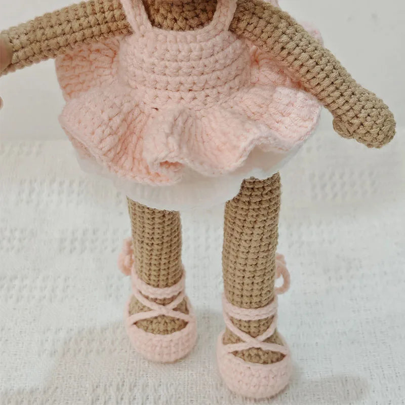 boneca de crochê