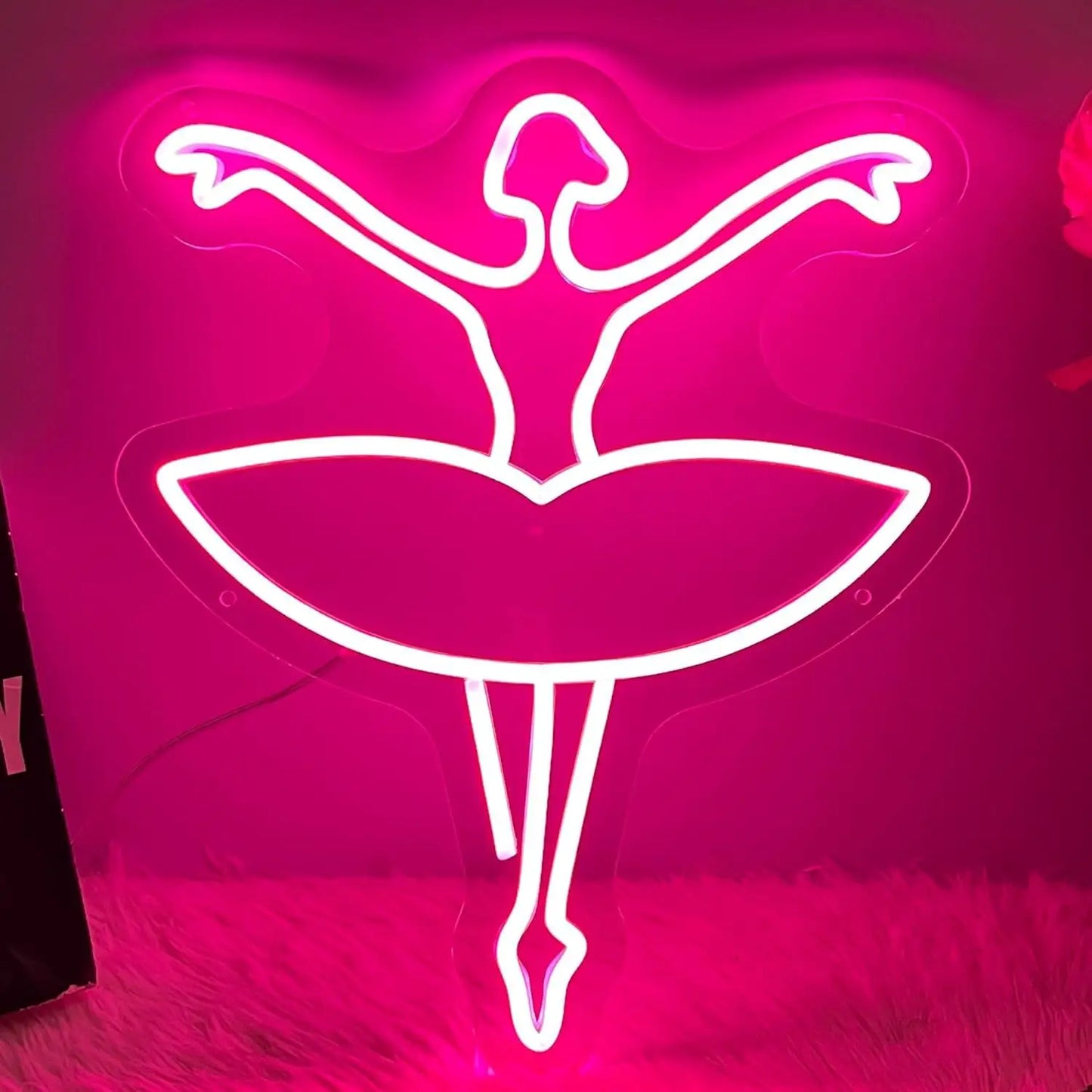 luminária neon bailarina 30x34,12cm
