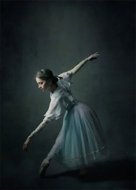 pôster bailarina em roxo